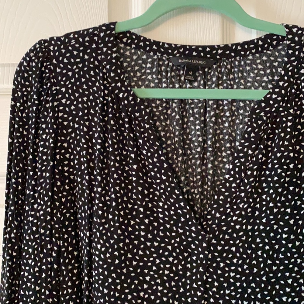 Banana Republic Long Sleeve Blouse - Picture 2 of 8